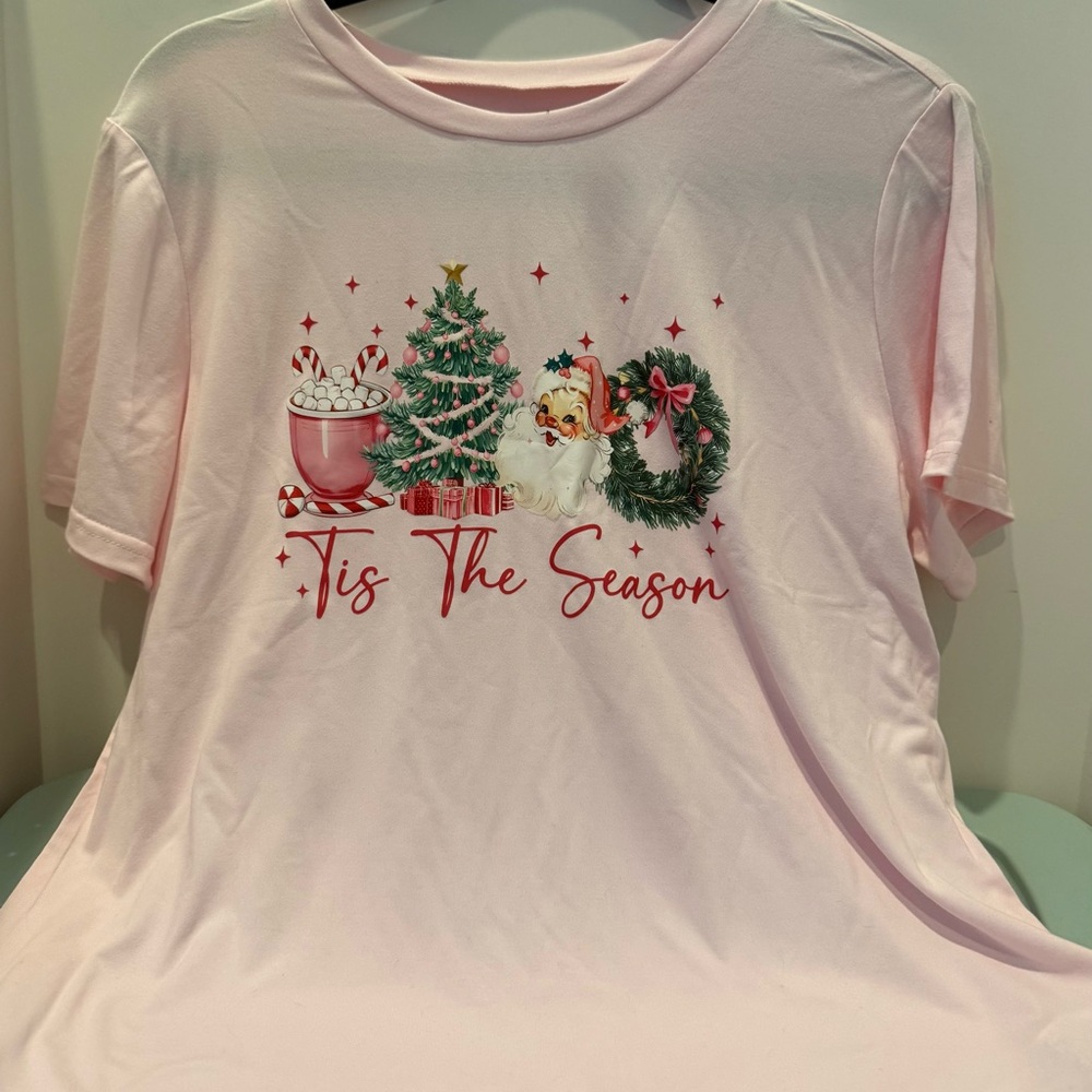 Pretty in Pink  'Tis The Season Graphic Short-Sleeve Tee- Size XL- NWT